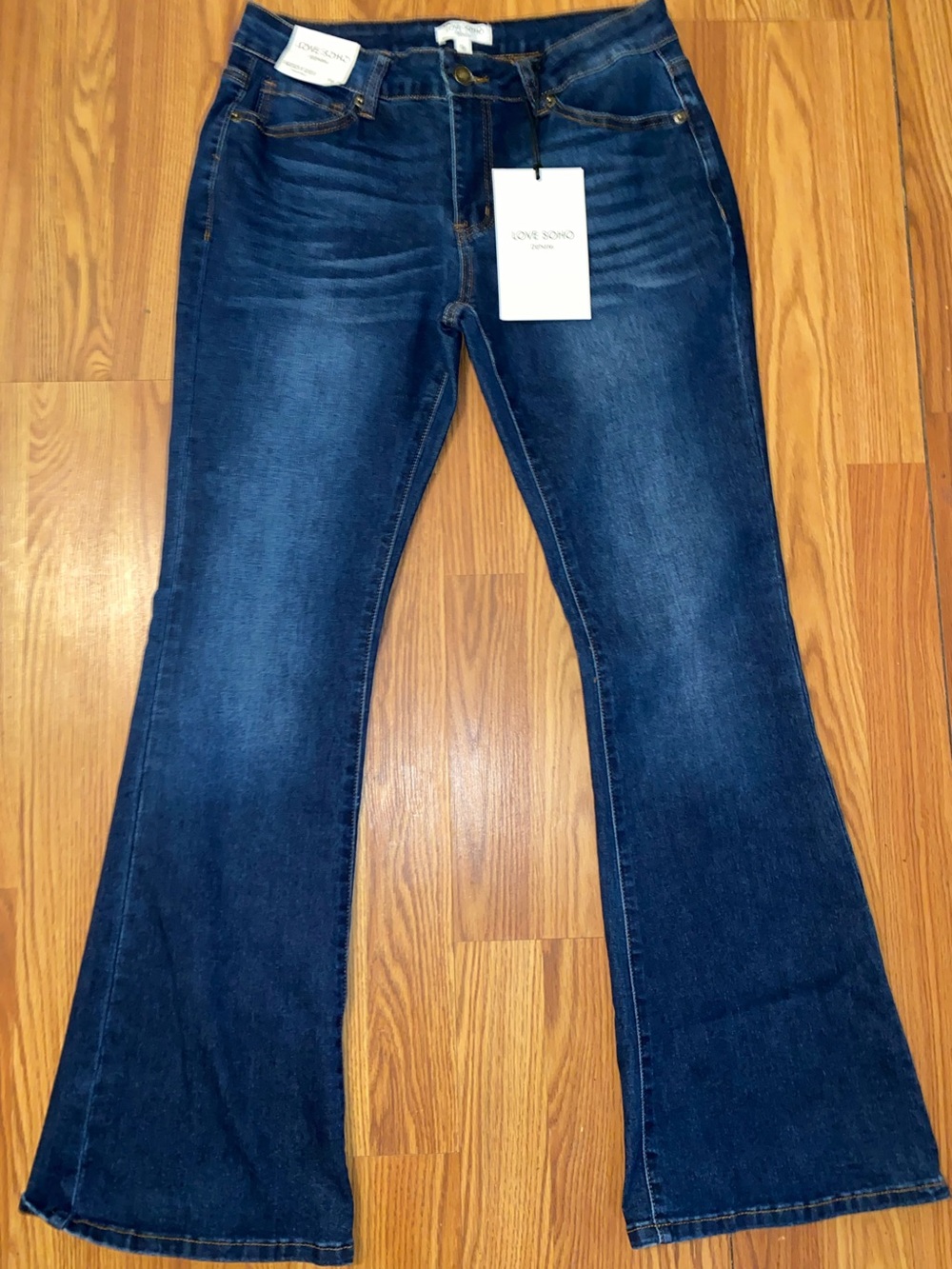 NWT | LOVE SOHO Denim | Low Rise Boot Cut Jeans | Women’s Size 9